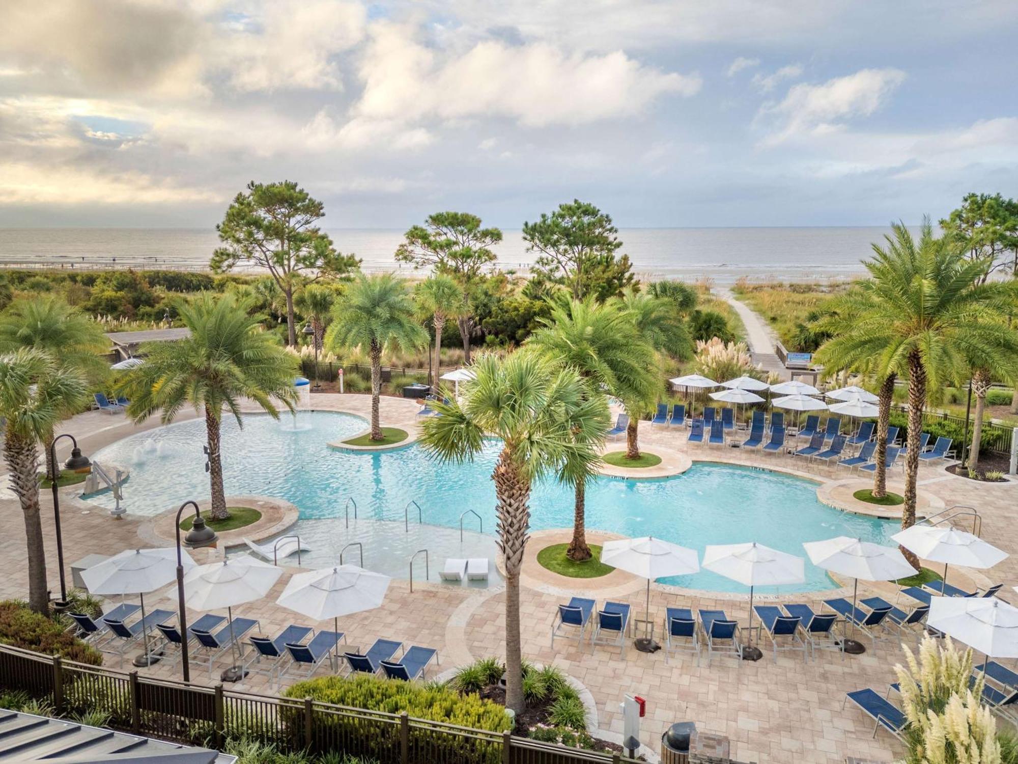 Hilton Grand Vacations Club Ocean Oak Resort Hilton Head Хилтън Хед Айлънд Екстериор снимка